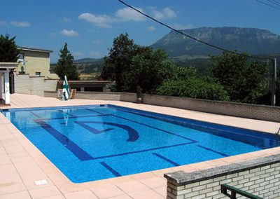 Piscina comunitaria en Villasana